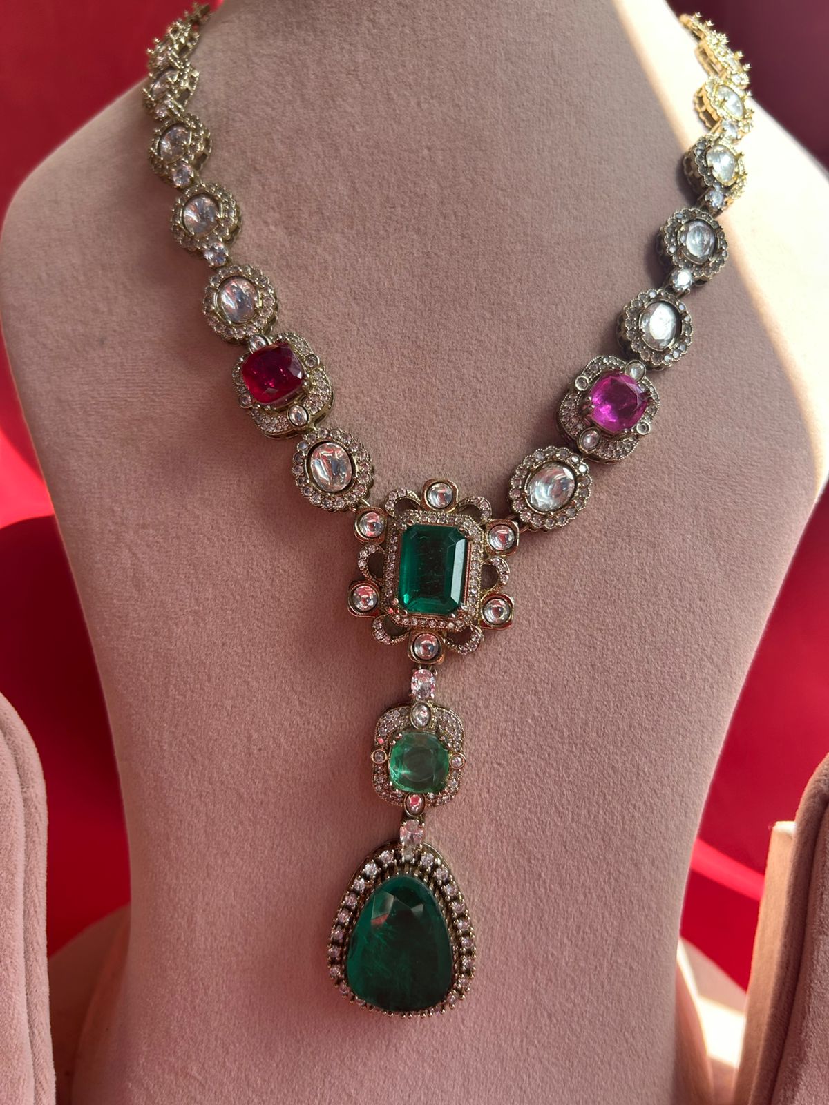 Victorian Emerald Polki Necklace Set- VNN631