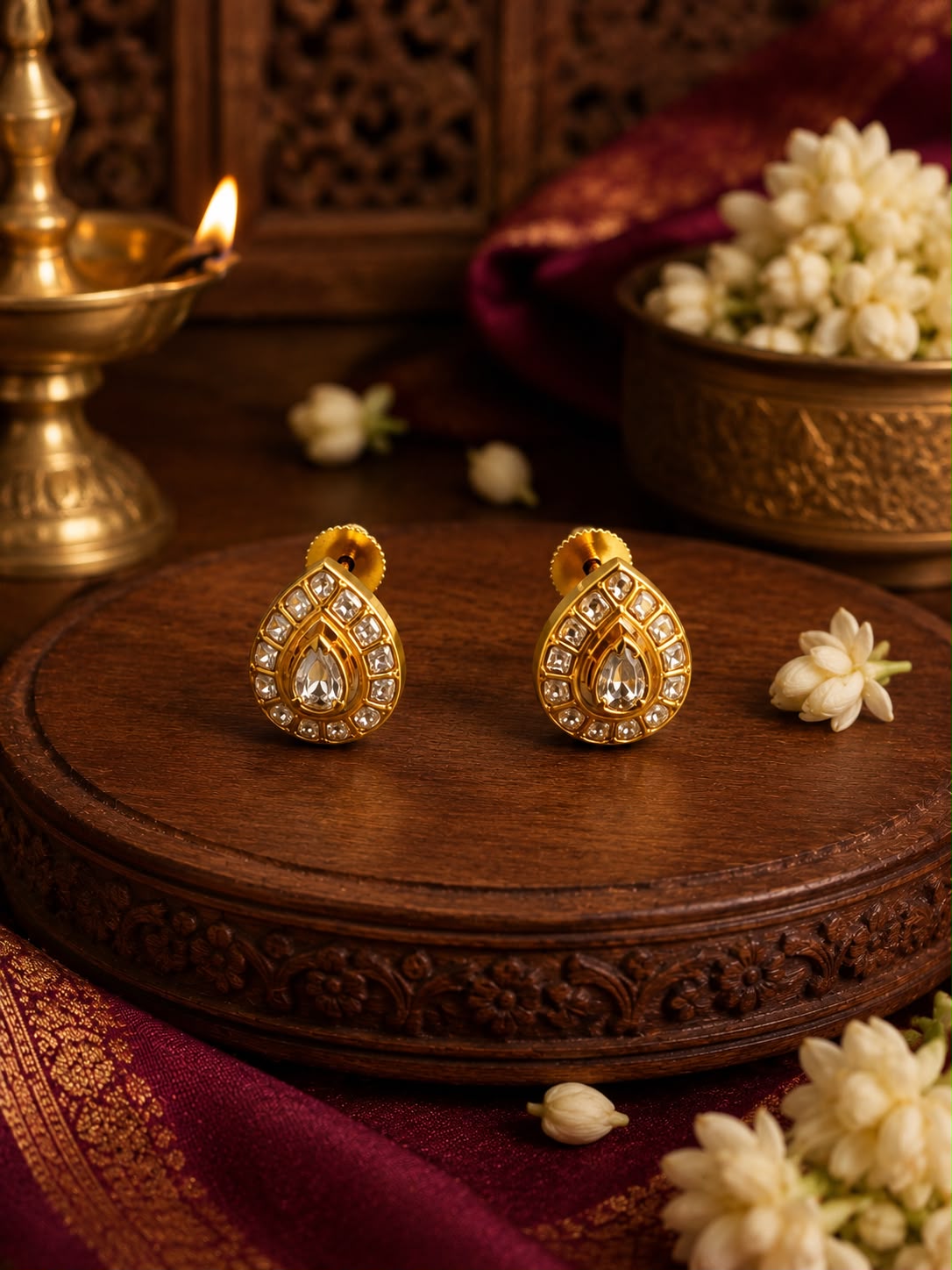 Pan Studs Earrings- VNE316