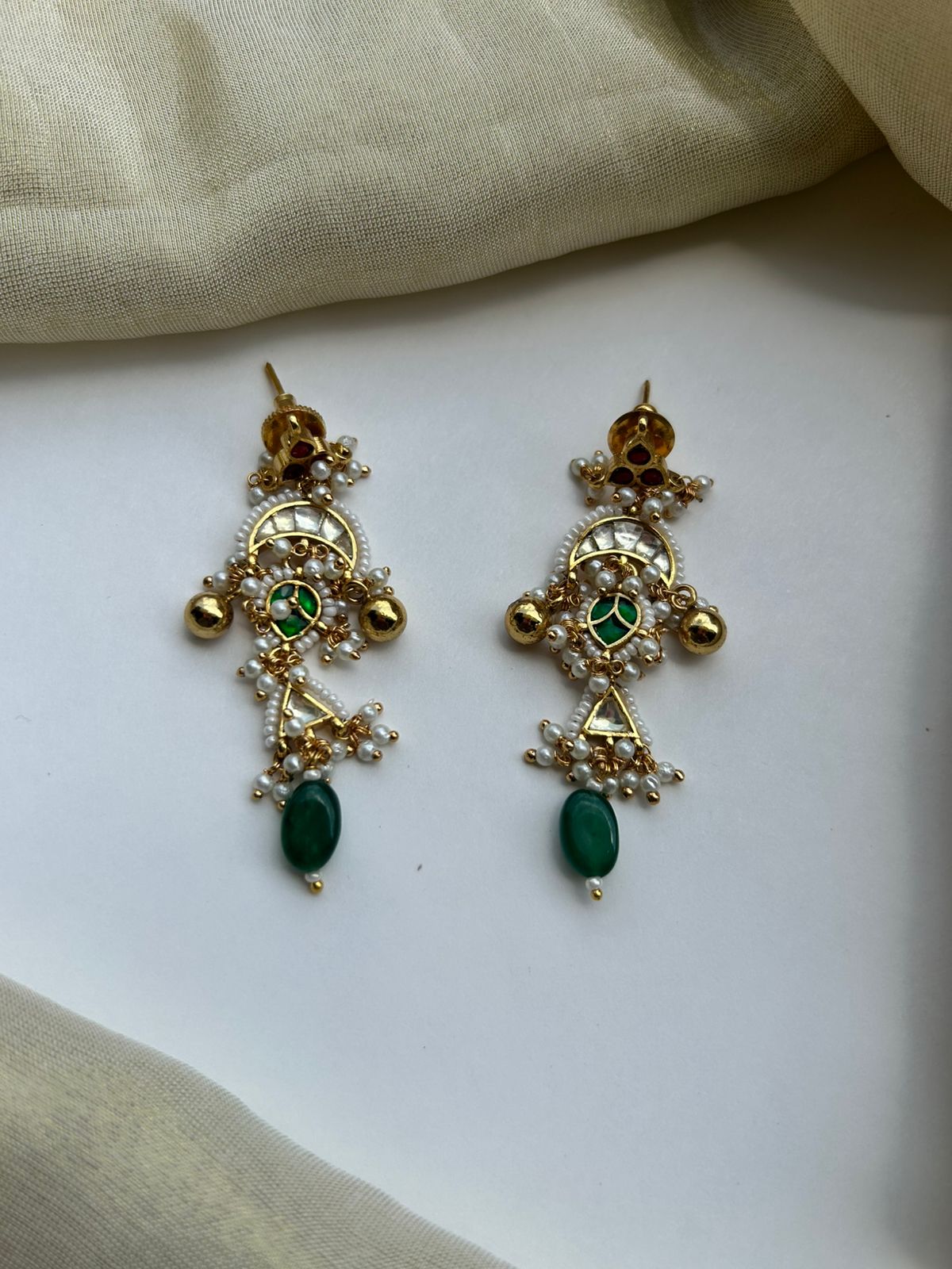 Green Pan Pearl Drop Studs VNE099