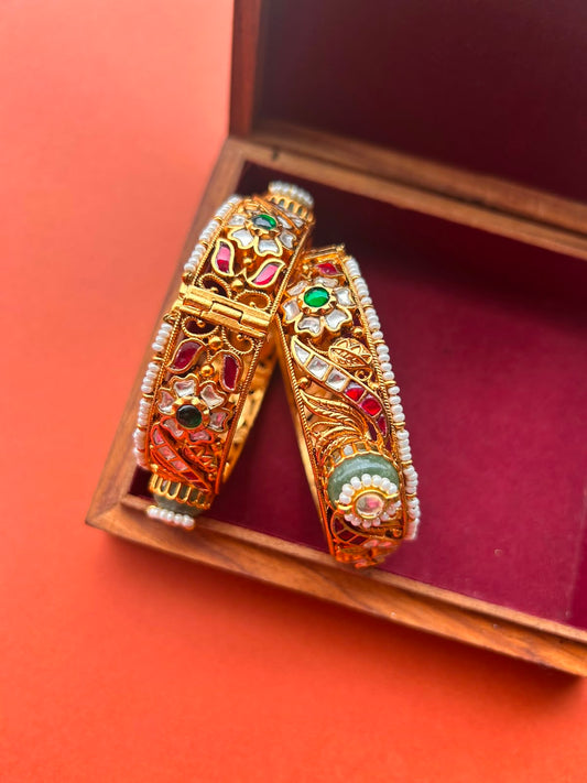 Multi Jadau Stone Bangles- VNHN063