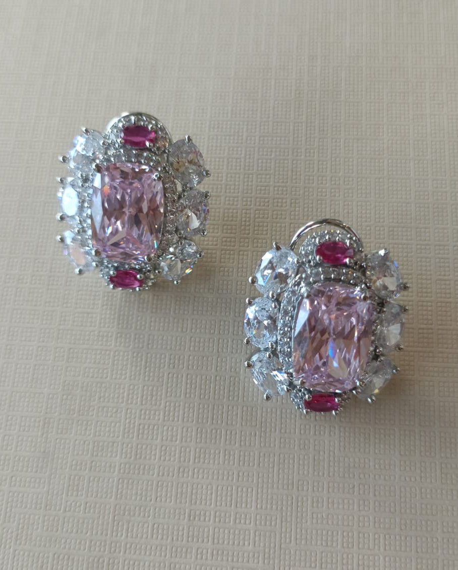 Sparkling Sapphire Diamond Studs VNE291