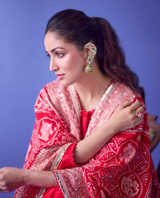 White Jadau Ear Cuffs - VNE068
